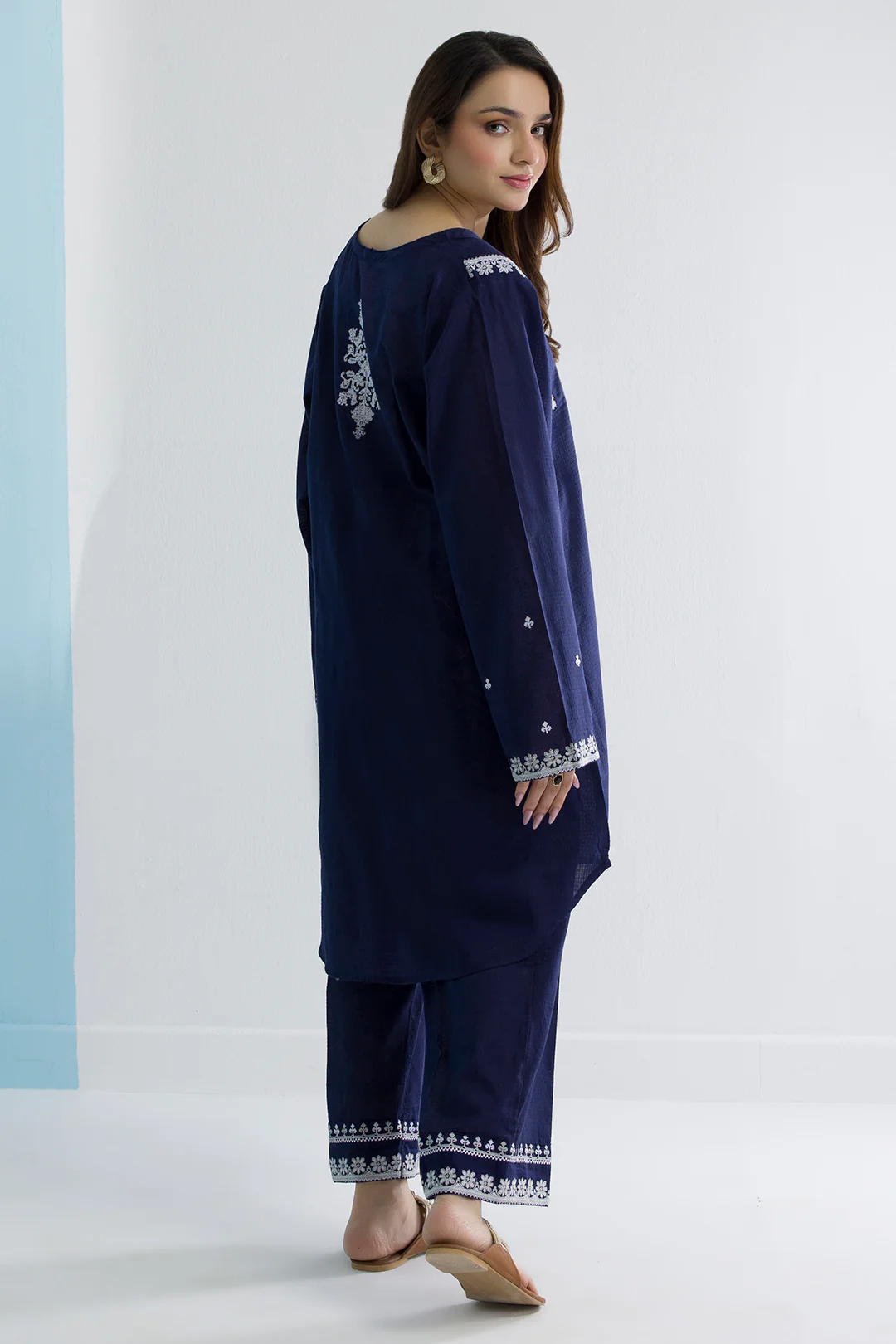 Embroidered Kurta Trouser - 2562 - Image 9