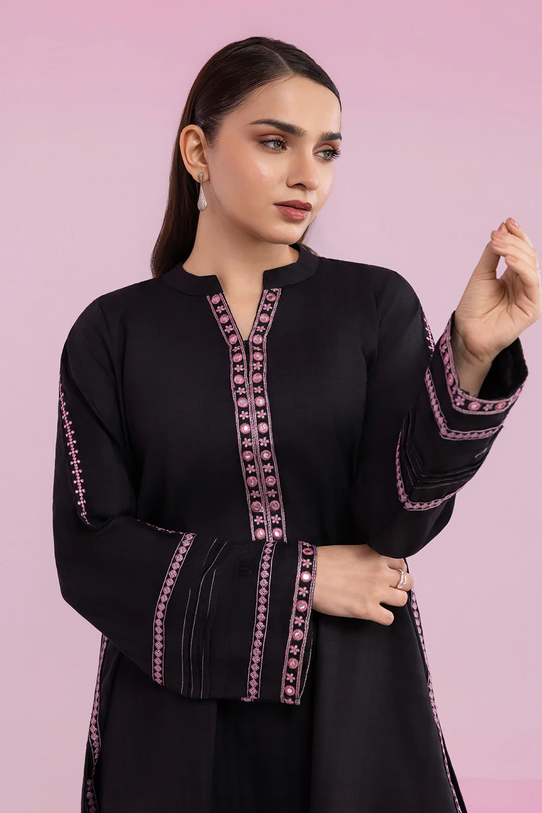Embroidered Kurta Trouser - 2563 - Image 6