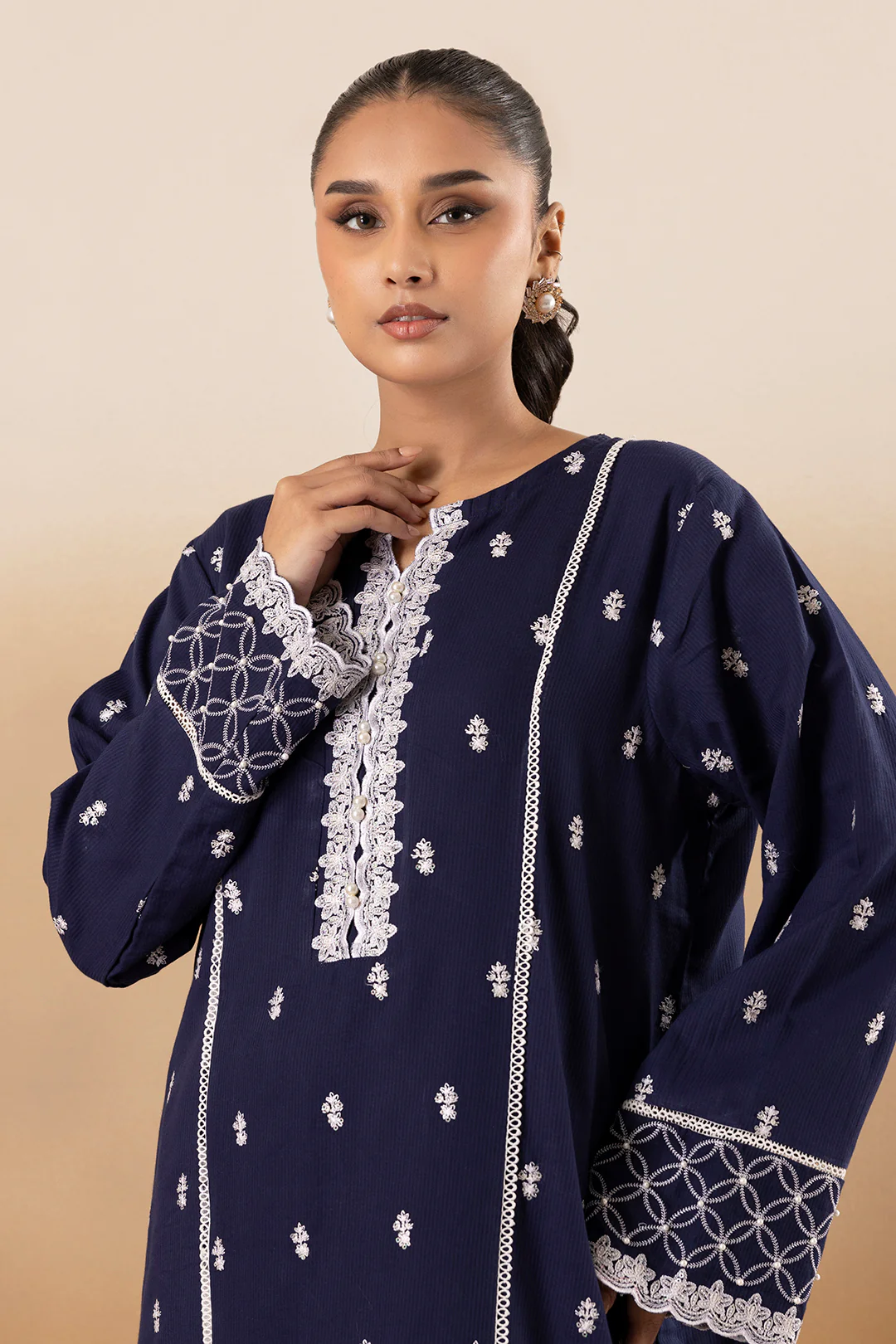 Embroidered Kurta Trouser - 2569 - Image 2