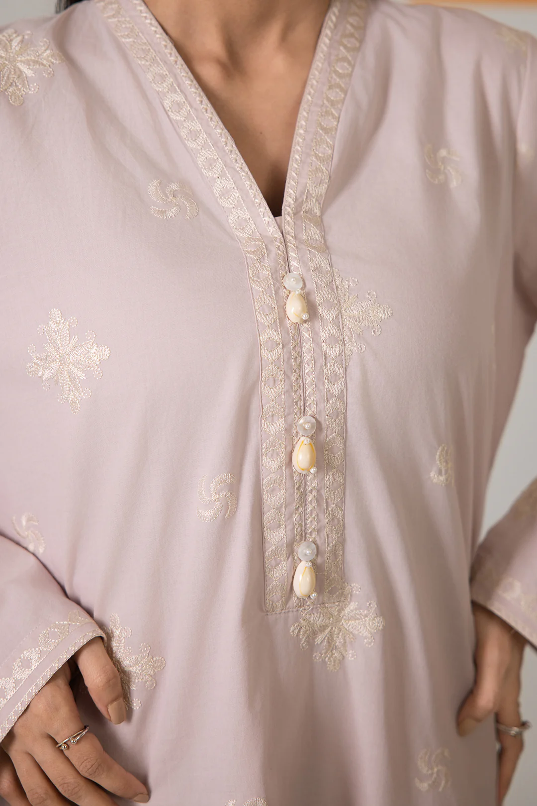 Embroidered Kurta Trouser - 2573 - Image 4