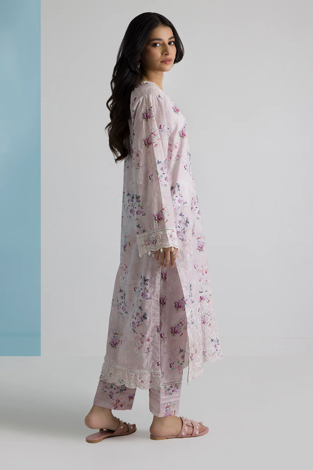 Embroidered Kurta Trouser - 2594 - Image 7