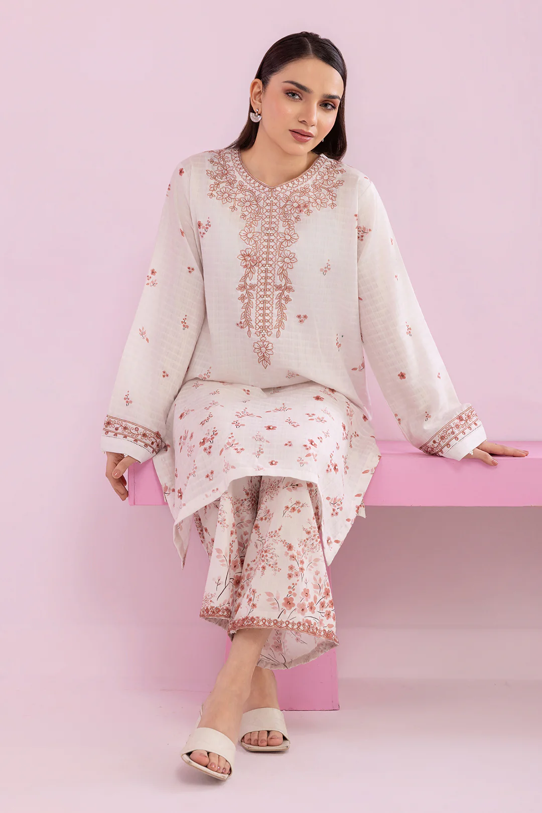 Embroidered Kurta Trouser - 2627 - Image 9