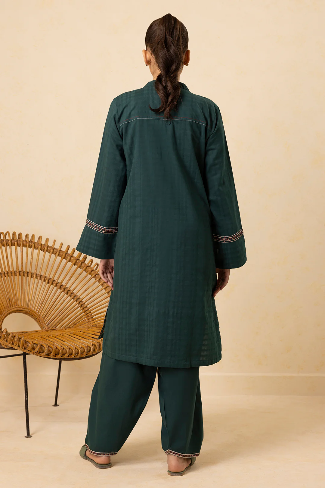 Embroidered Kurta Trouser - 2633 - Image 7