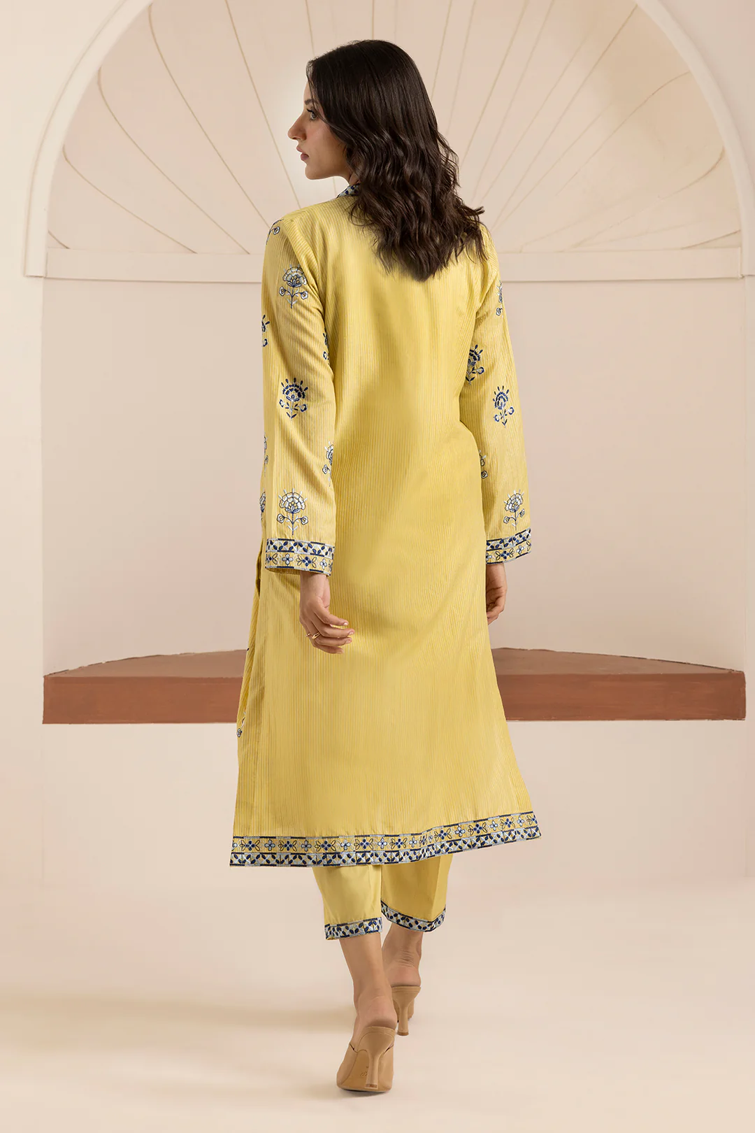 Embroidered Kurta Trouser - 2673 - Image 10