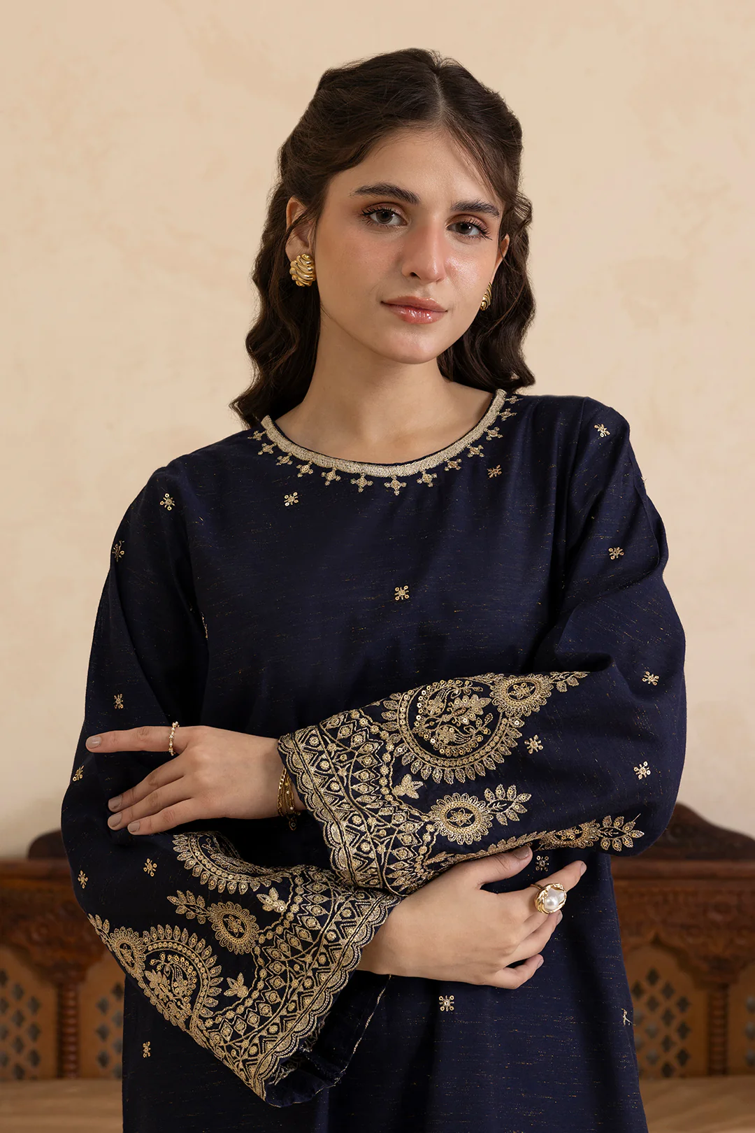 Embroidered Kurta Trouser - 2683 - Image 3