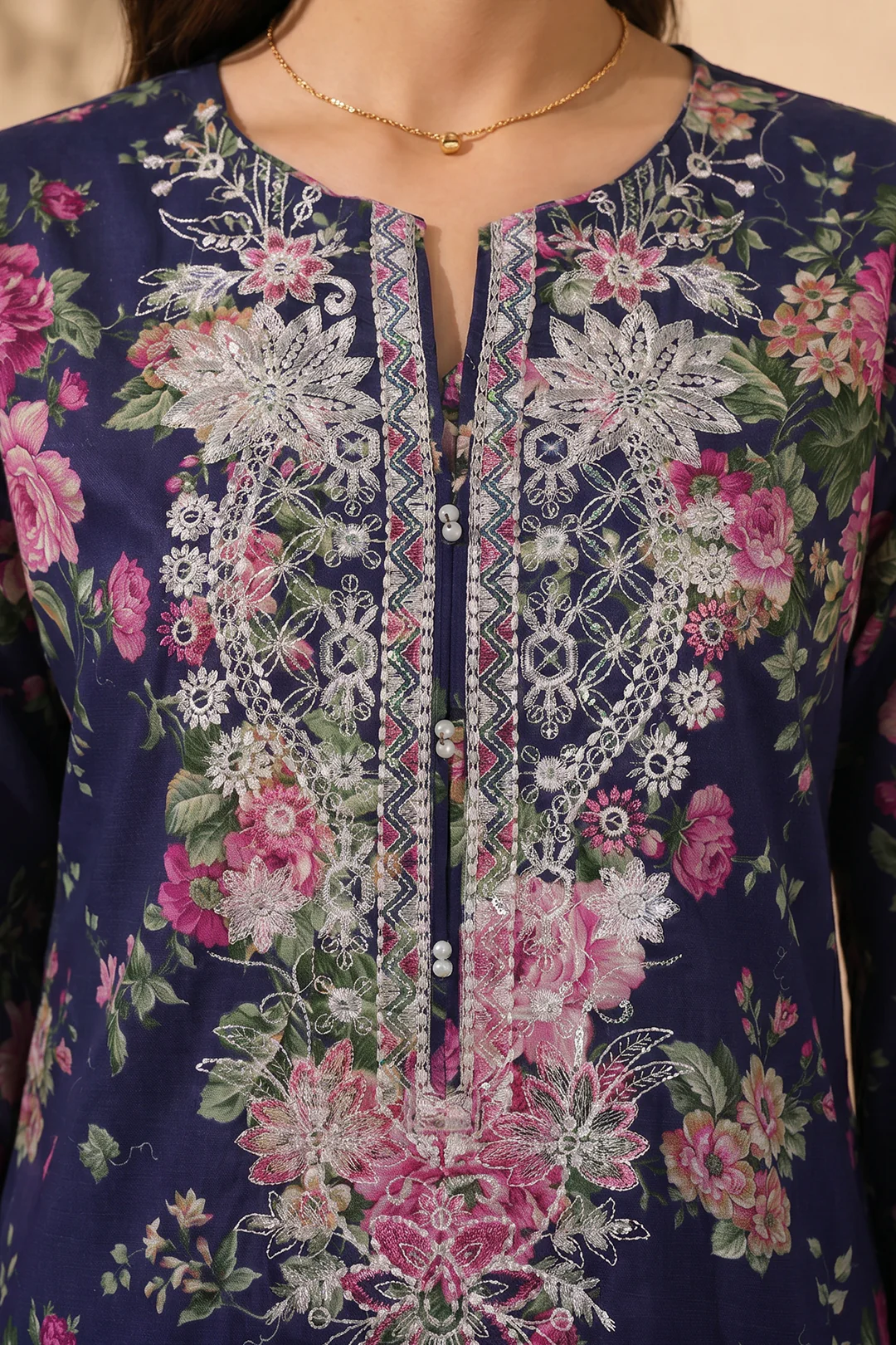 Embroidered Kurta Trouser - 2377 - Image 3