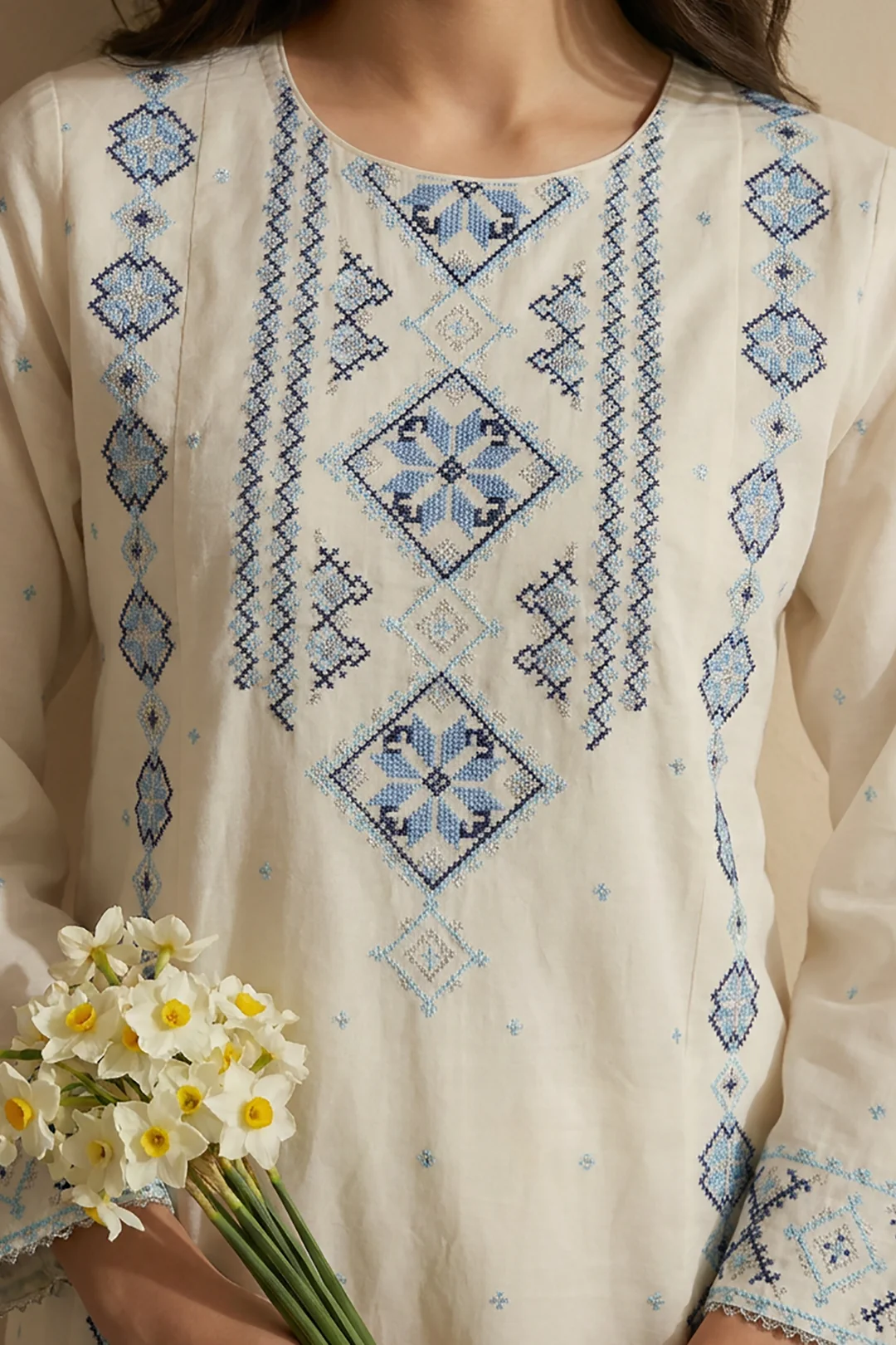 Embroidered Kurta Trouser - 3208 - Image 4