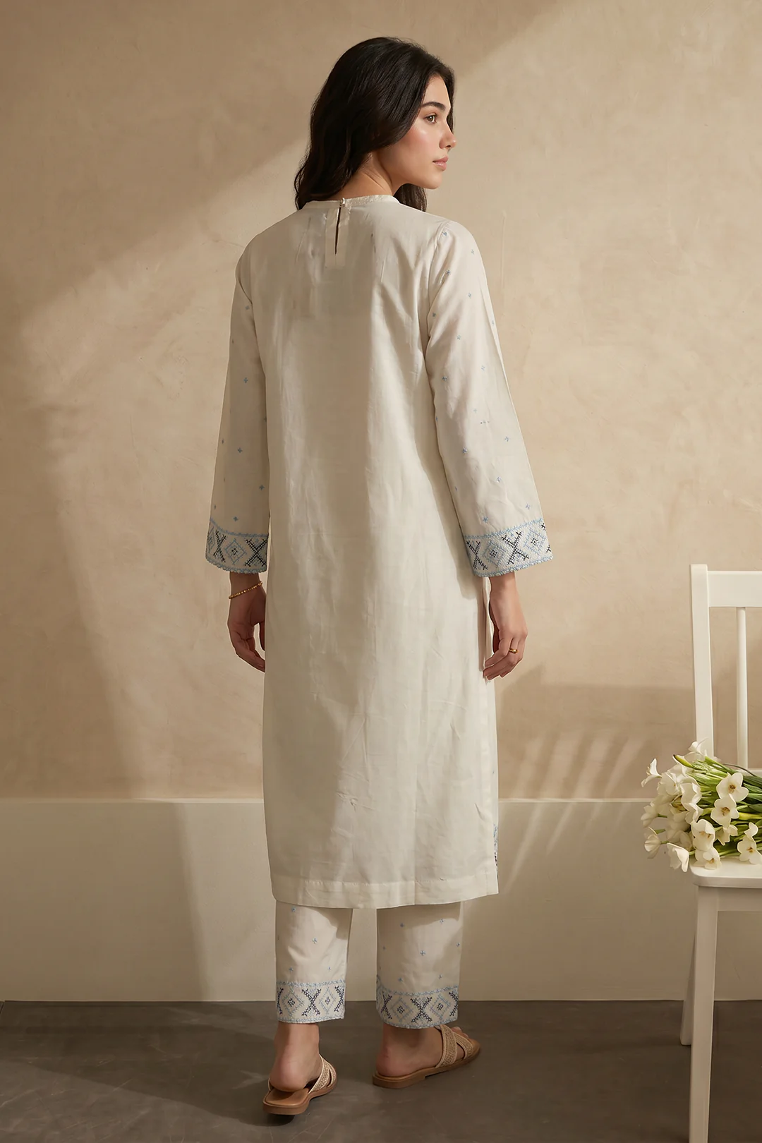 Embroidered Kurta Trouser - 3208 - Image 6