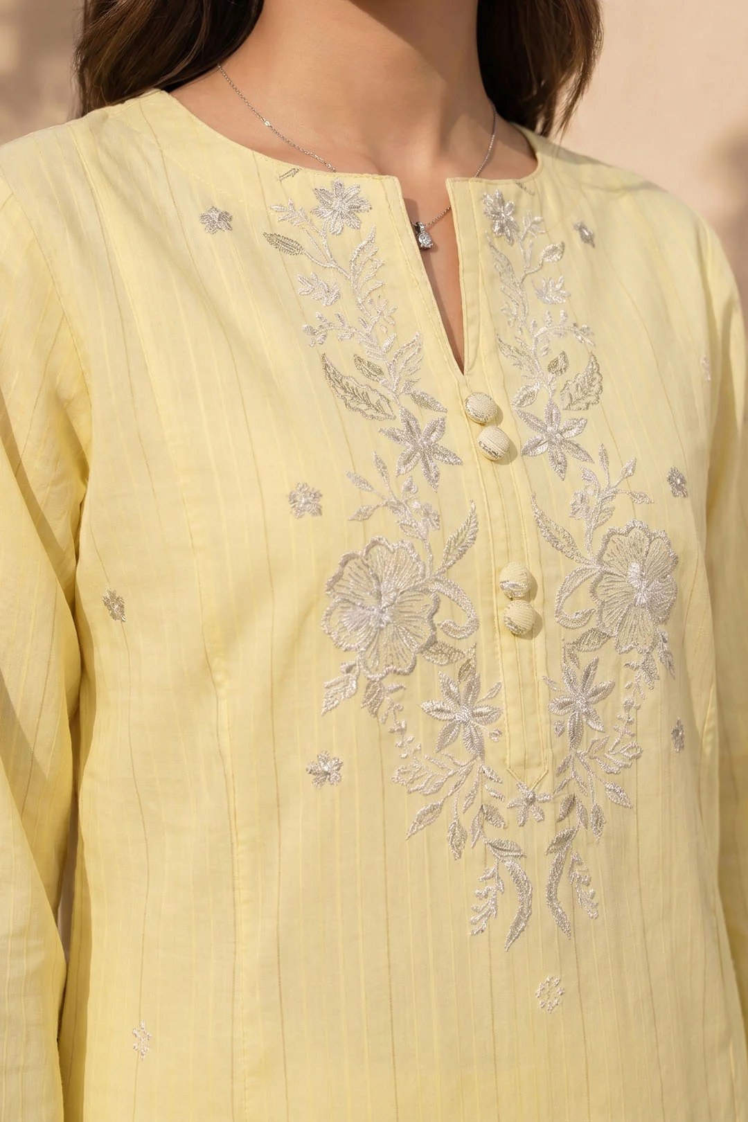 Embroidered Kurta Trouser - 3707 - Image 4
