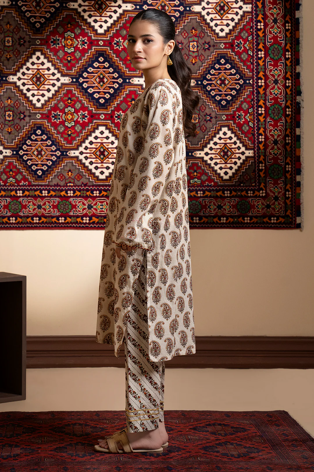 Embroidered Kurta Trouser - 3002 - Image 9