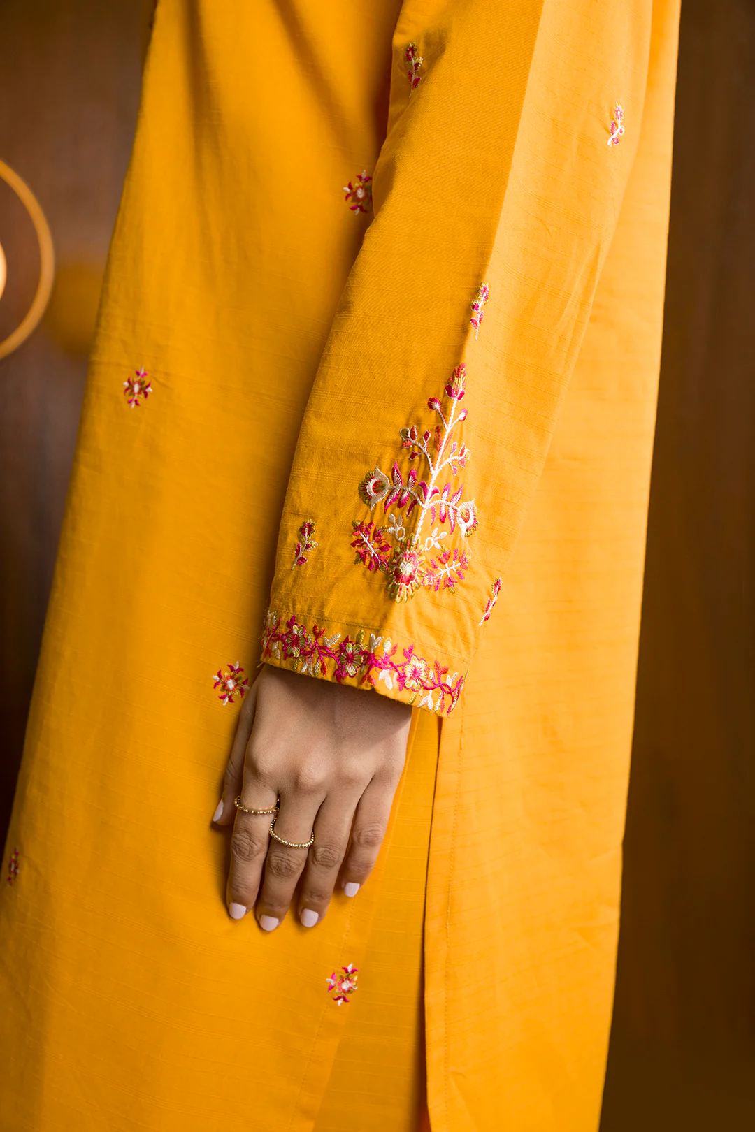 Embroidered Kurta Trouser - 3037 - Image 15