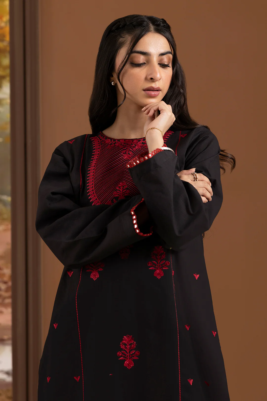 Embroidered Kurta Trouser - 3038 - Image 6