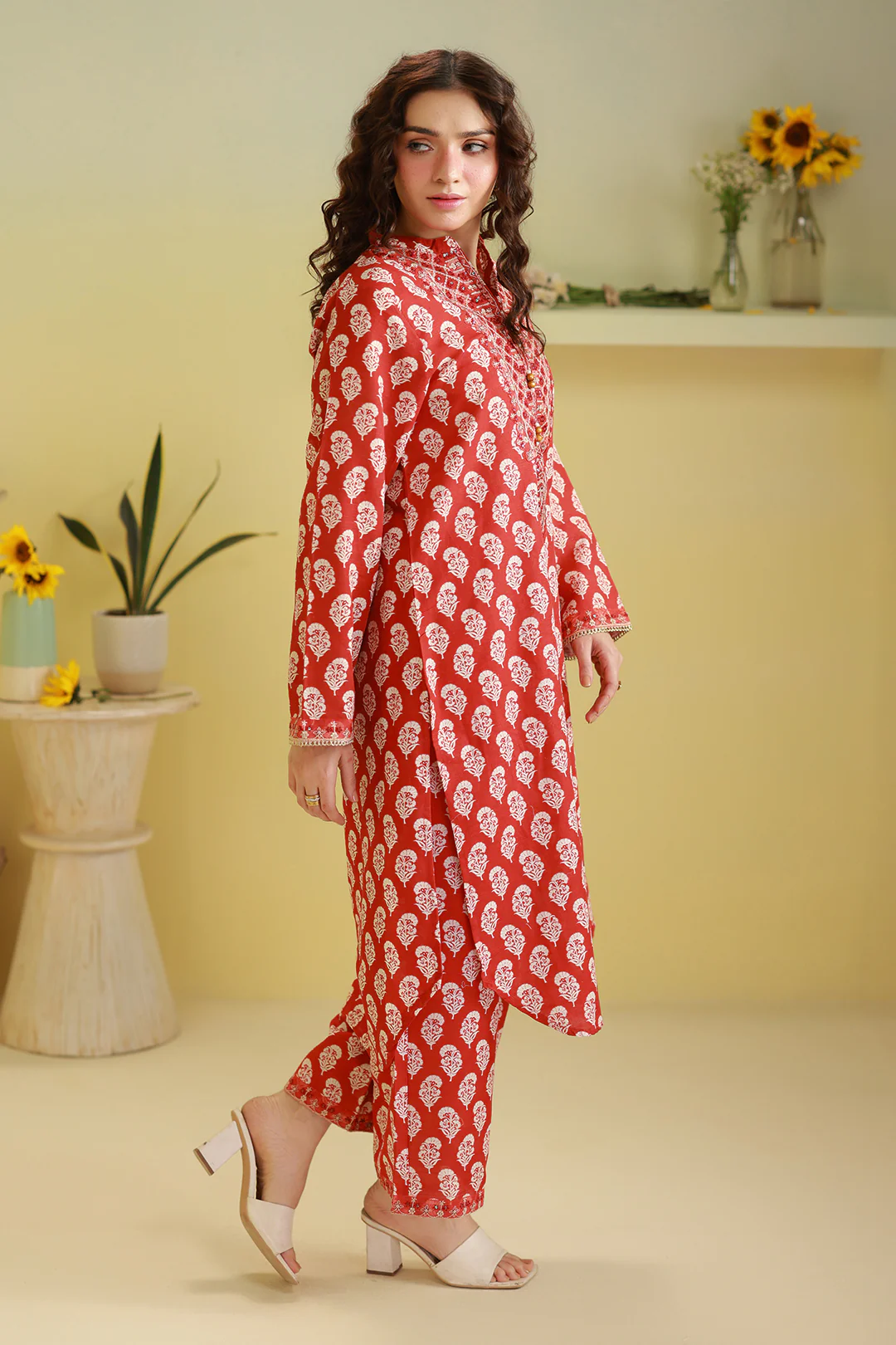 Embroidered Kurta Trouser - 3148 - Image 5
