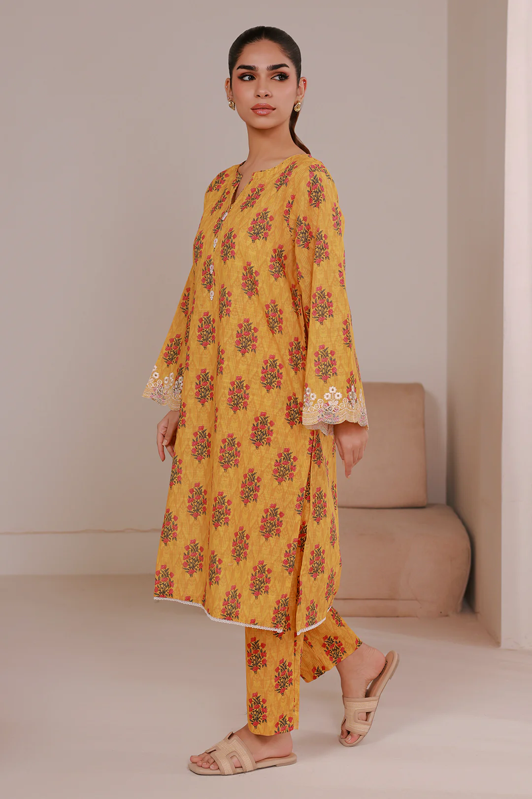 Embroidered Kurta Trouser - 3150 - Image 3