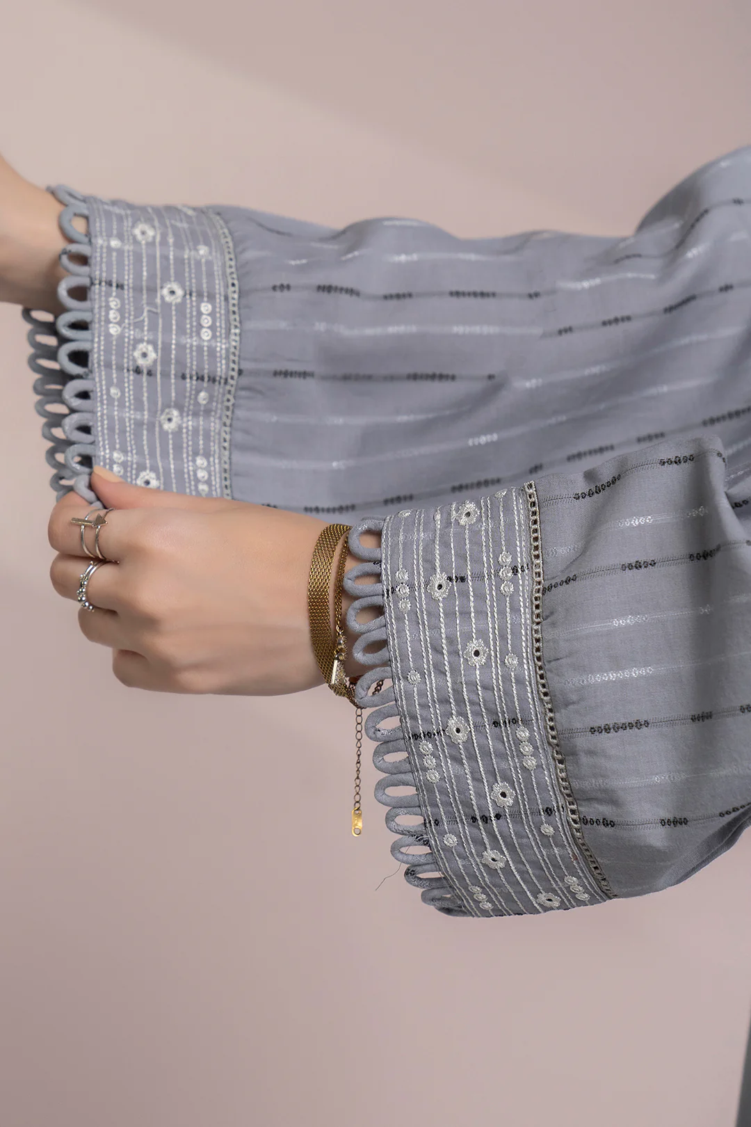 Embroidered Kurta Trouser - 3347 - Image 7