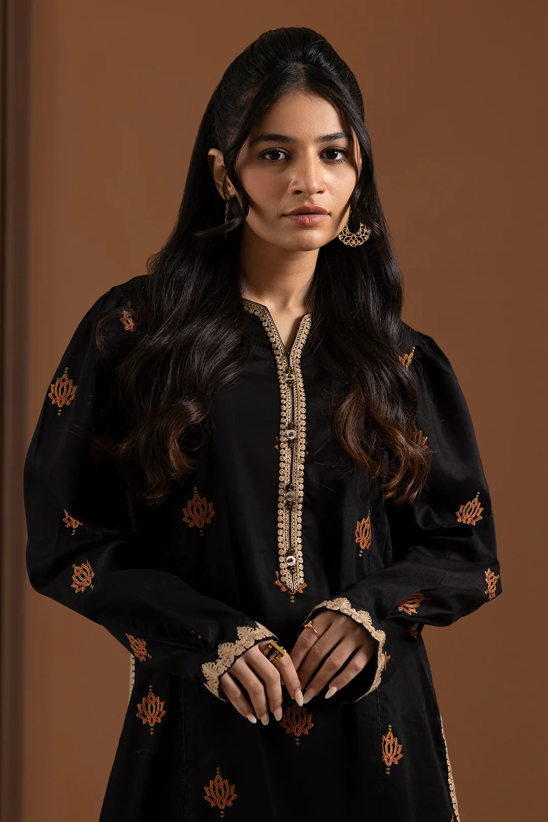 Embroidered Kurta Trouser - 3369 - Image 2