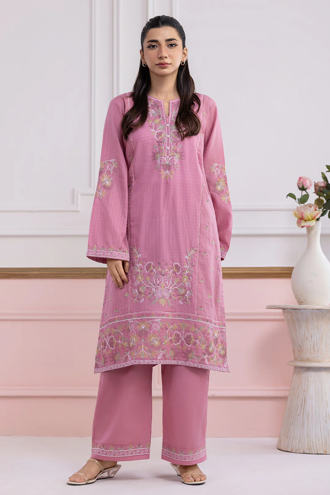 Embroidered Kurta Trouser - 2539