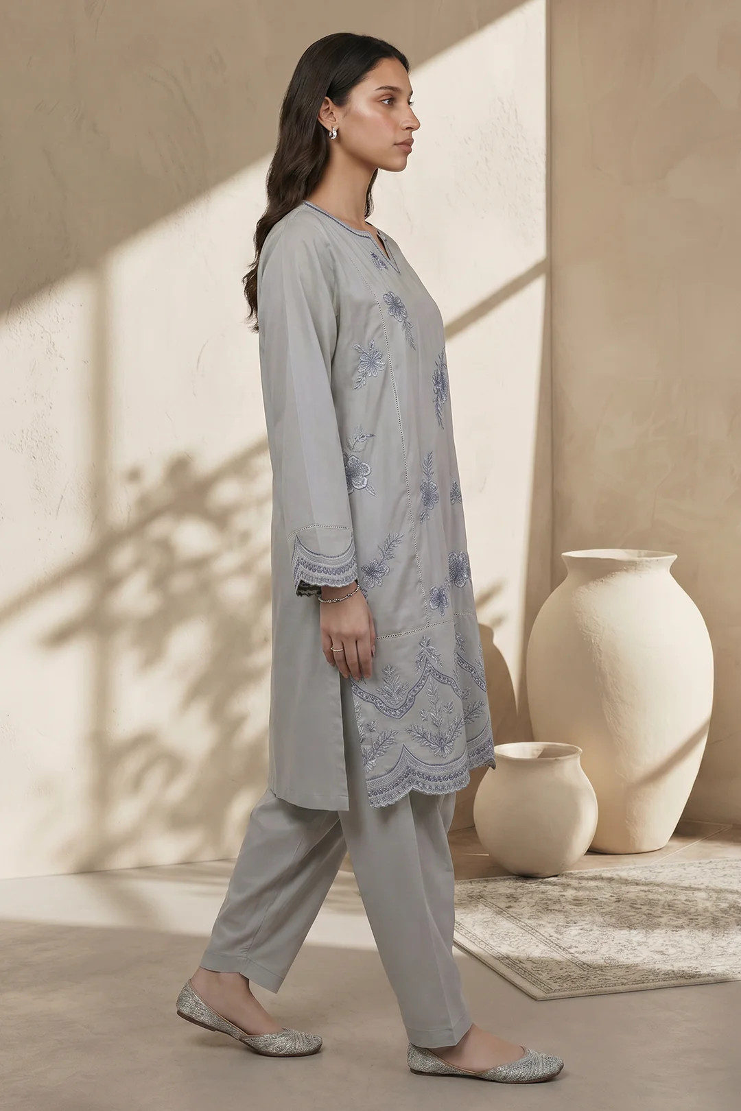 Embroidered Kurta Trouser - 2570 - Image 3