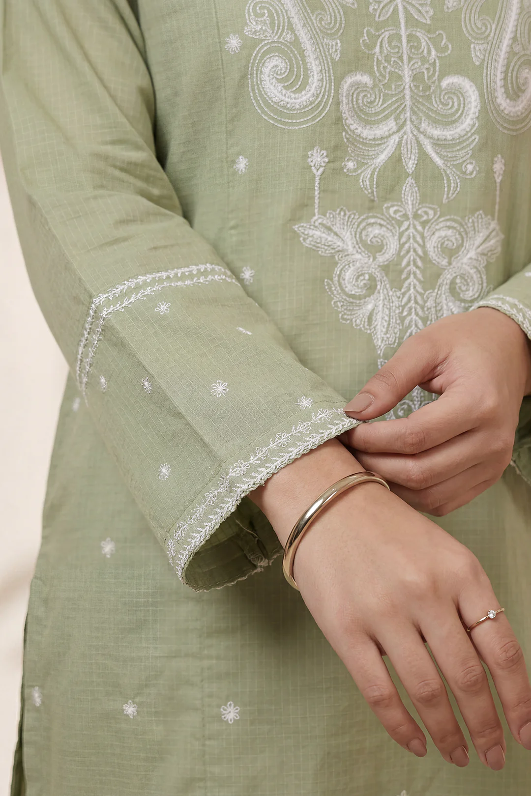 Embroidered Kurta Trouser - 2571 - Image 4