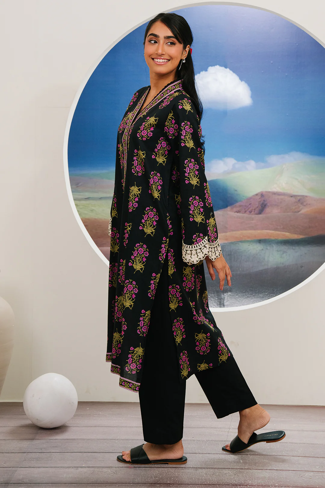 Embroidered Kurta - 2798 - Image 3