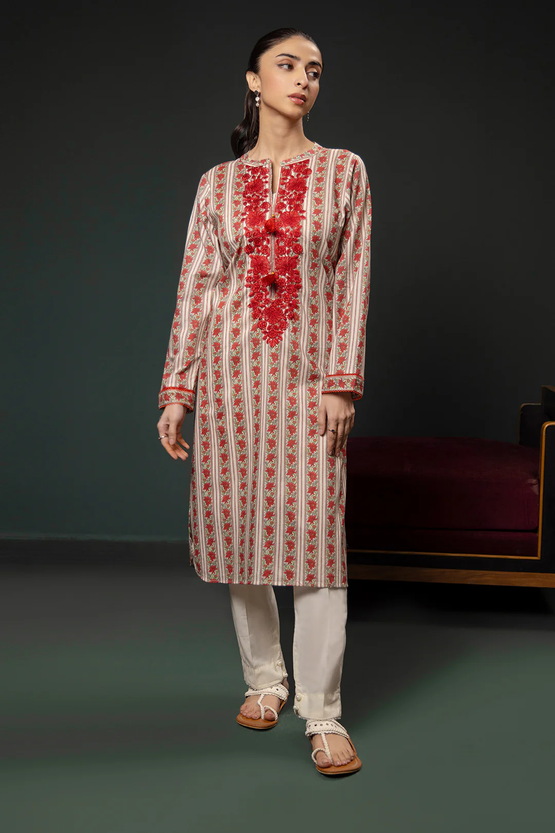 Embroidered Kurta - 2864 - Image 6