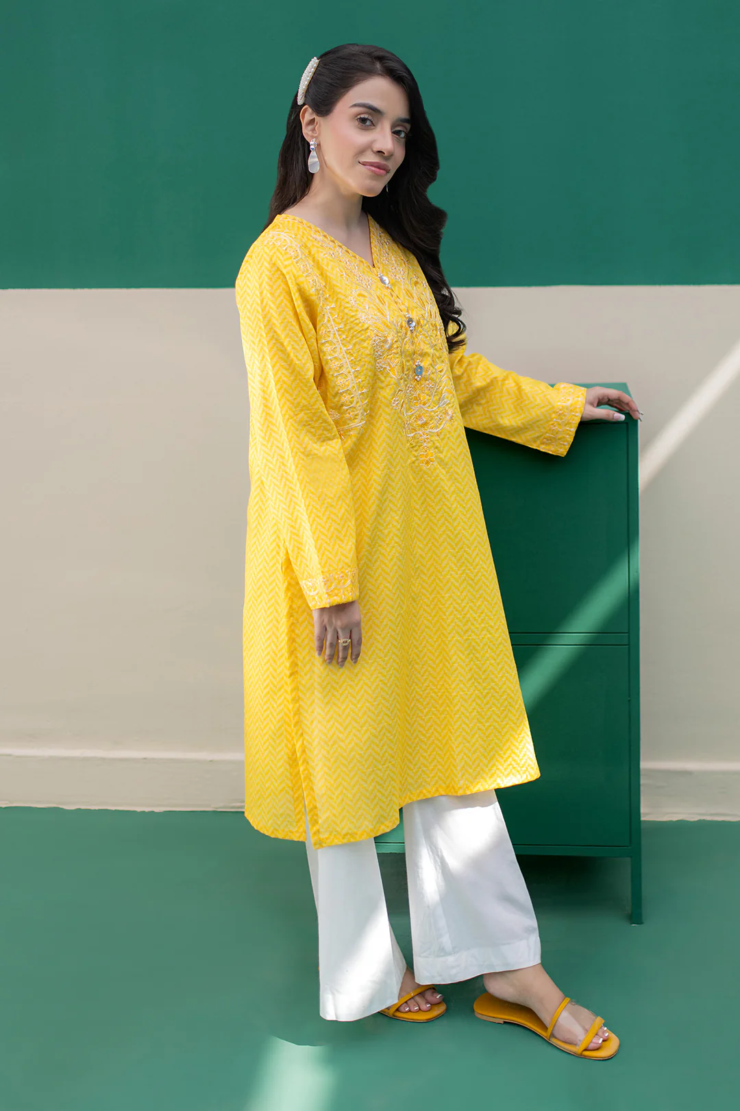 Embroidered Kurta - 2895 - Image 3
