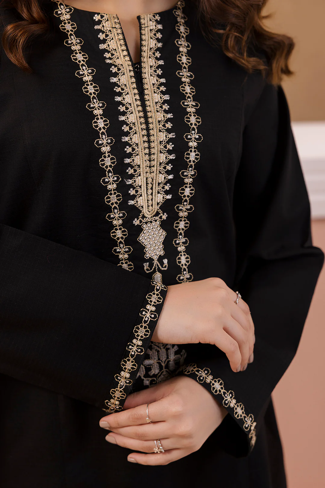 Embroidered Kurta - 3187 - Image 5