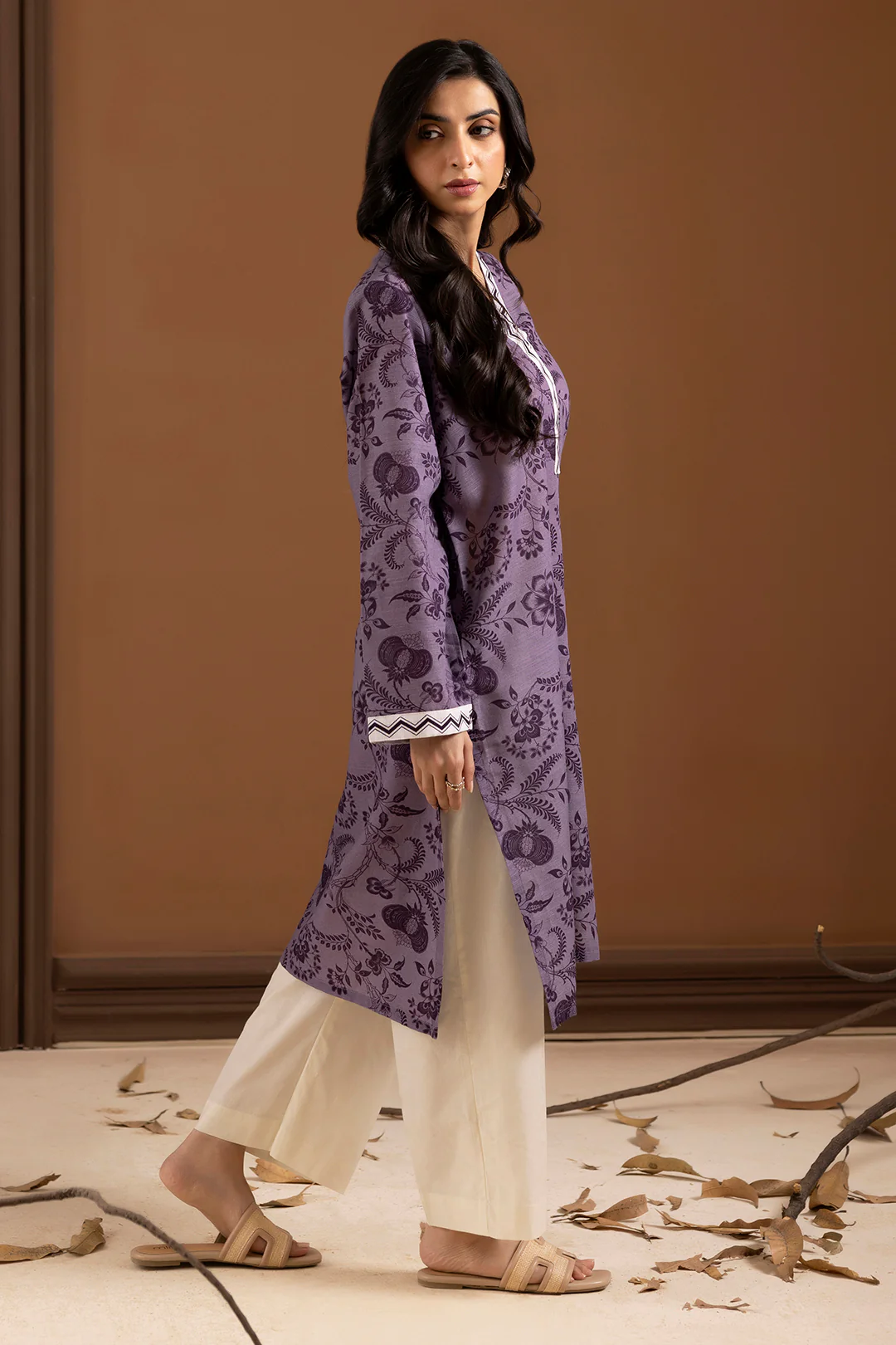 Kurta - 2600 - Image 5