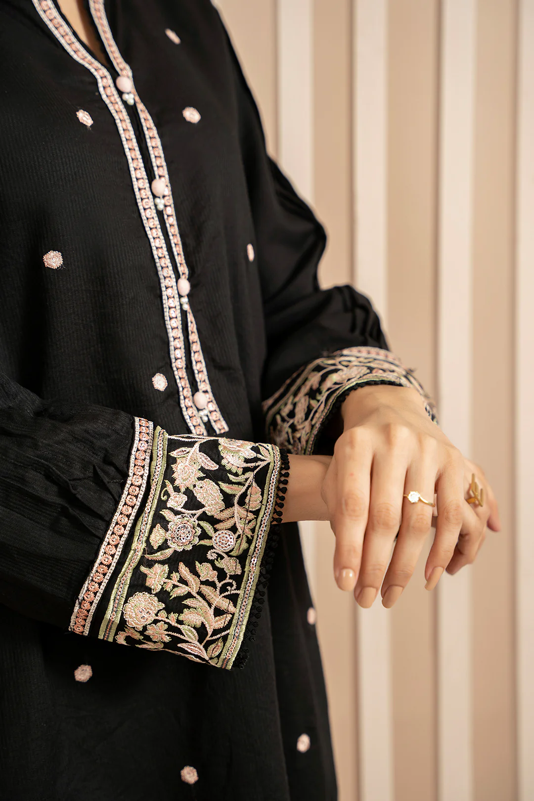 Embroidered Kurta - 1862 - Image 6