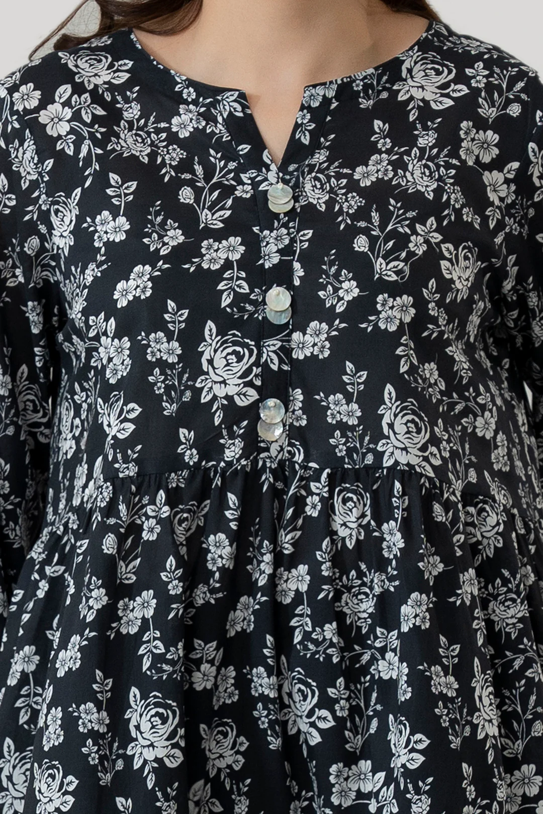 Tunics - 1743 - Image 4