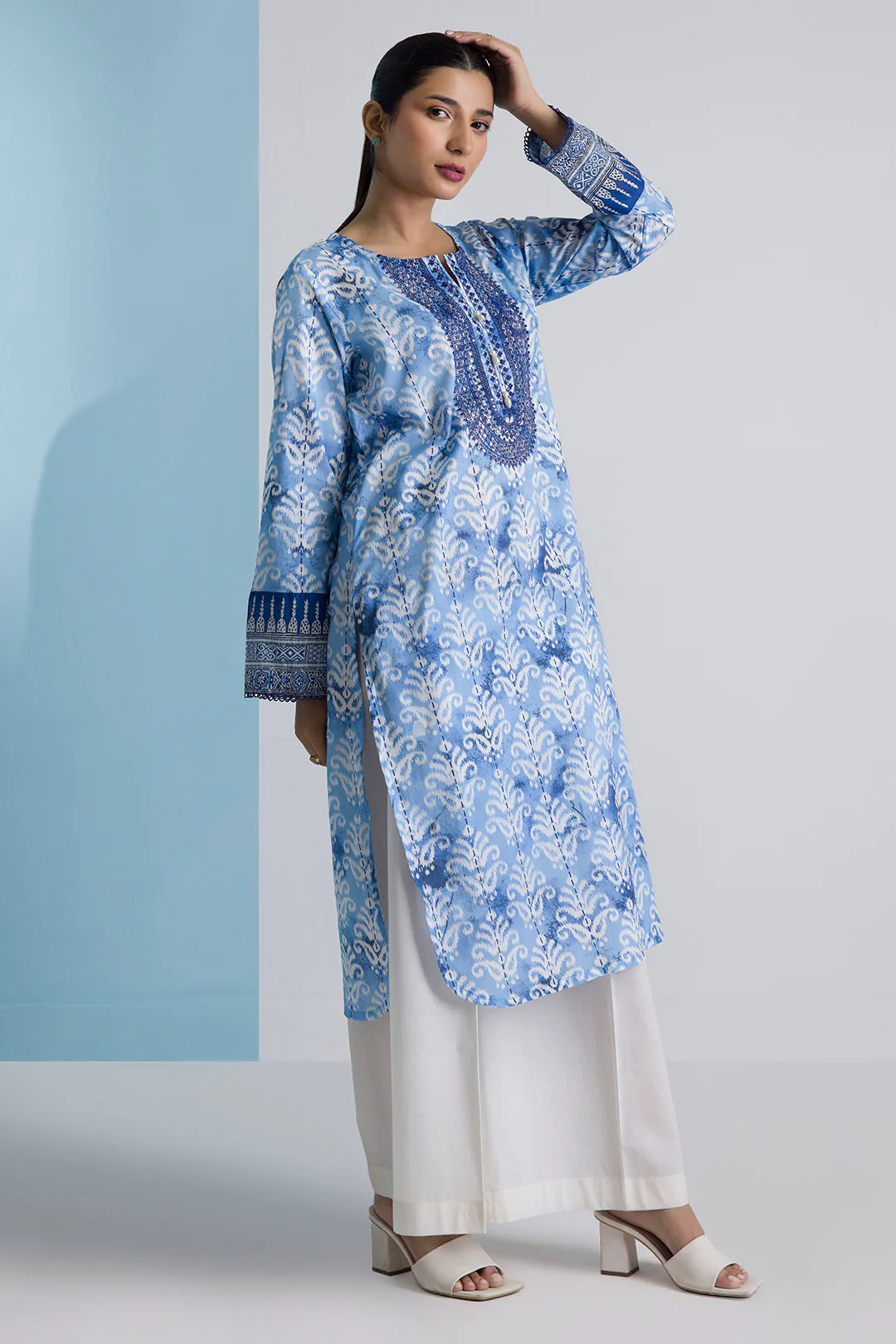 Embroidered Kurta - 1999 - Image 7