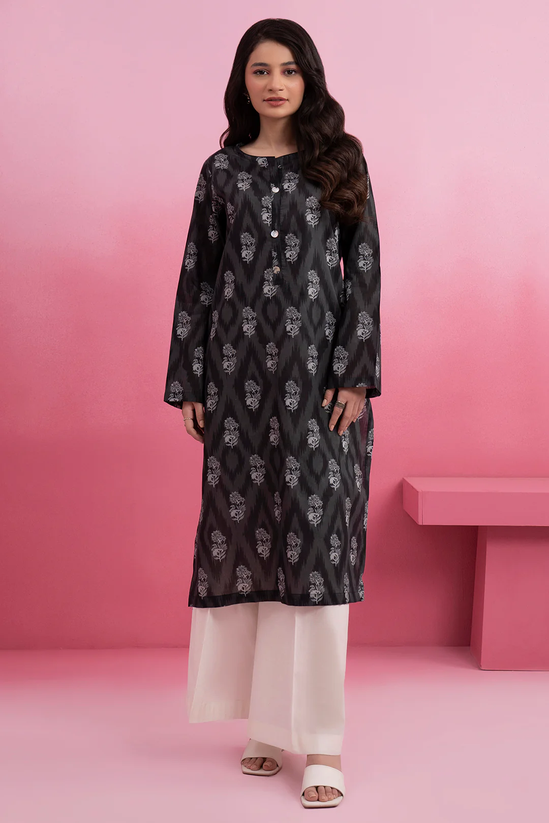 Kurta - 2024 - Image 2