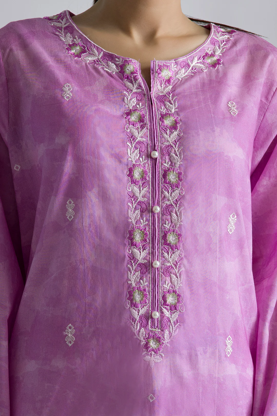 Embroidered Kurta - 2119 - Image 5