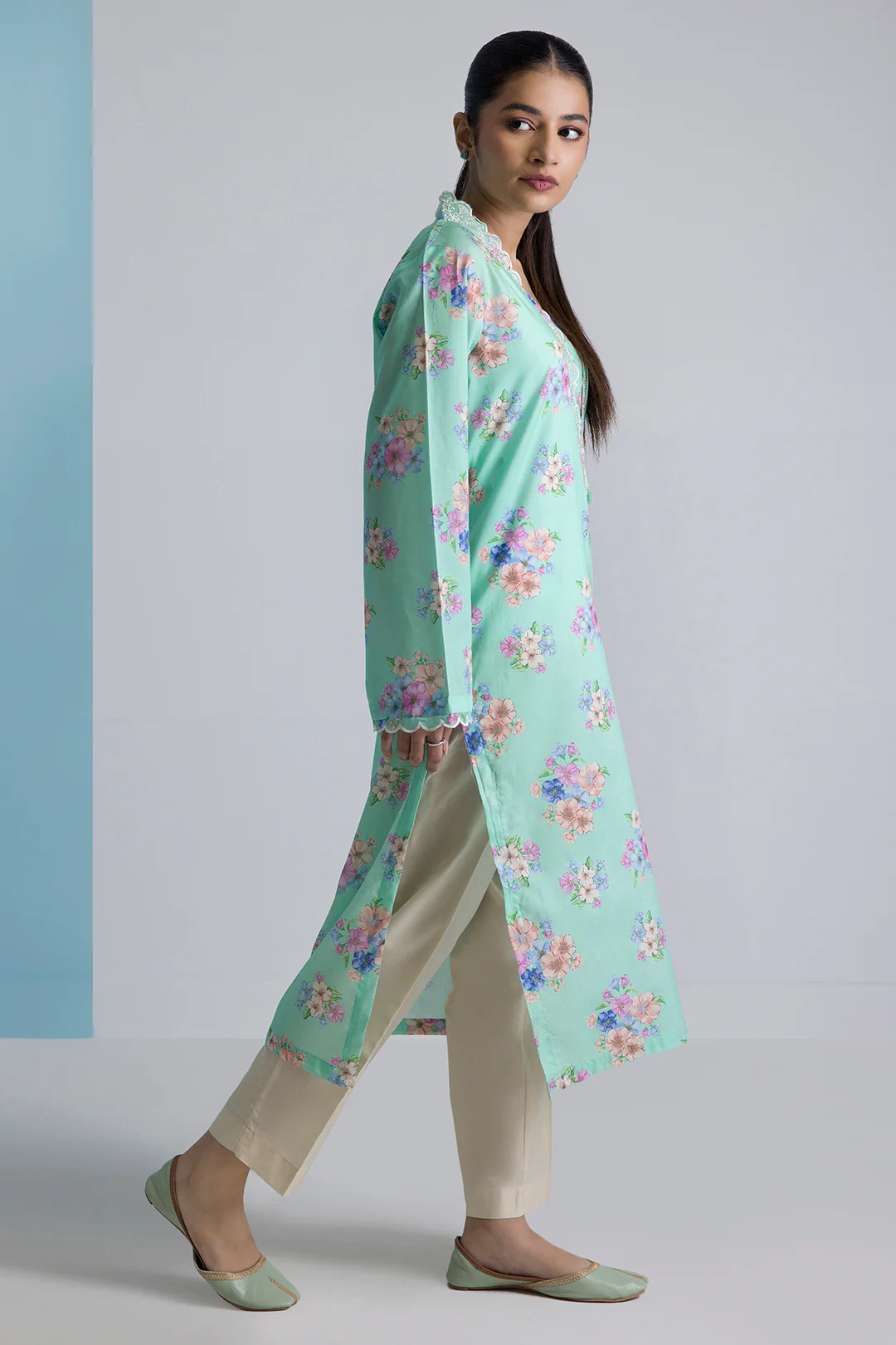Embroidered Kurta - 2272 - Image 7