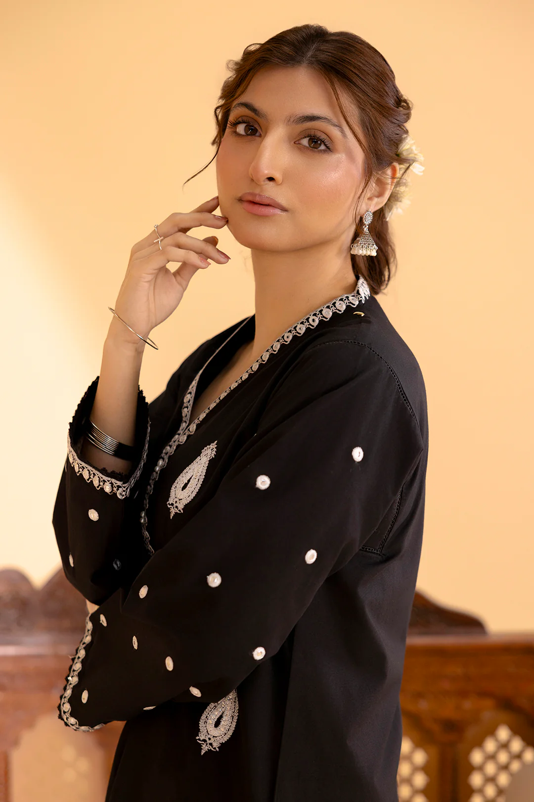Embroidered Kurta - 2549 - Image 6