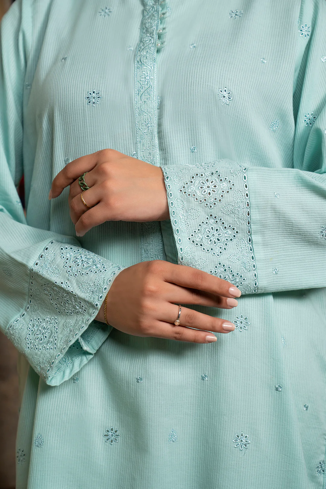 Embroidered Kurta - 2554 - Image 12