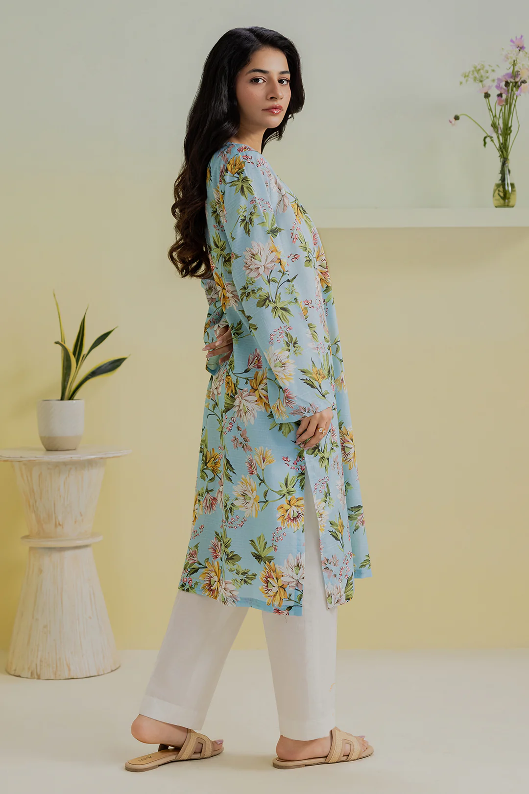 Kurta - 1985 - Image 3