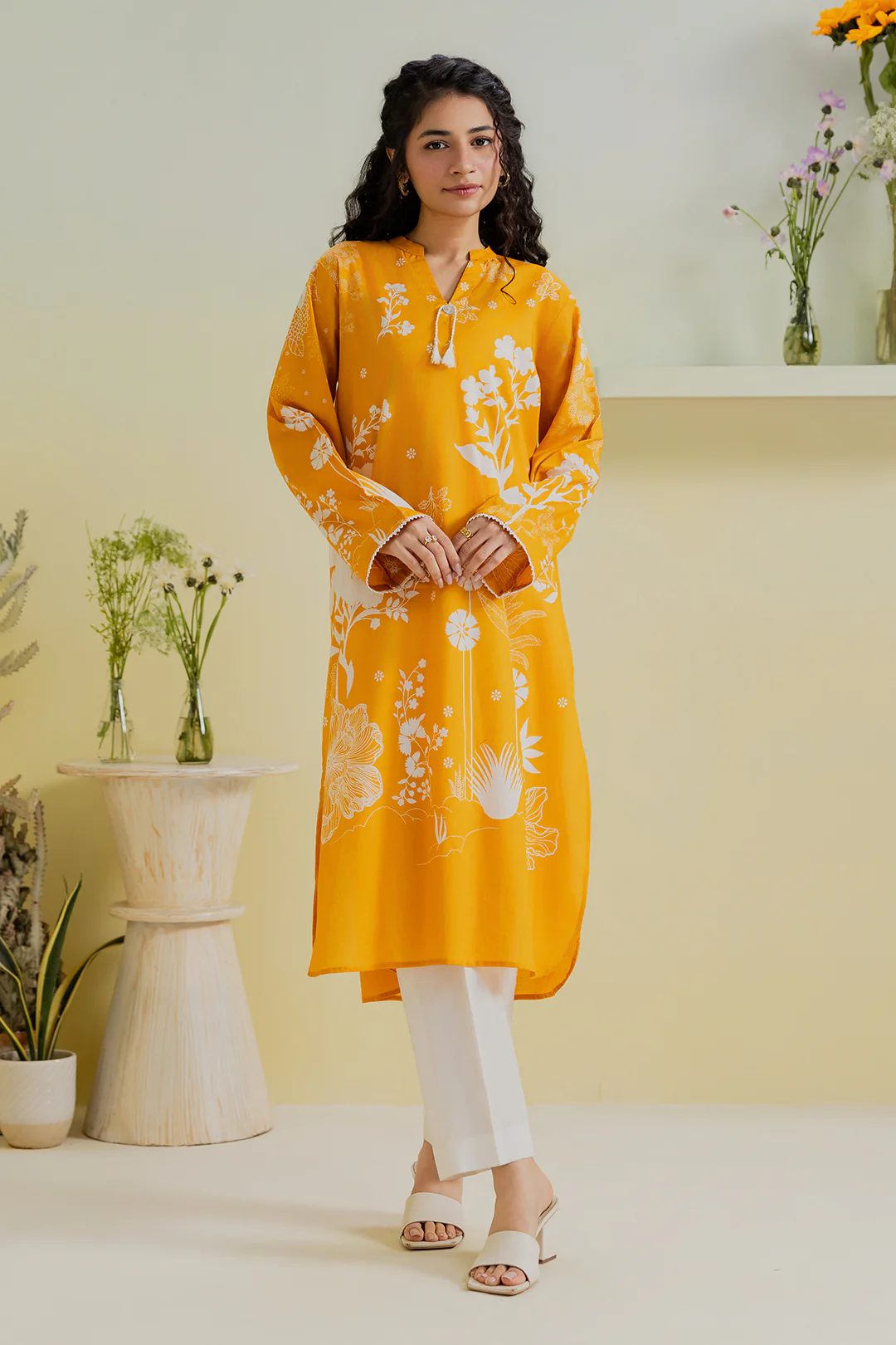 Kurta - 2005 - Image 2