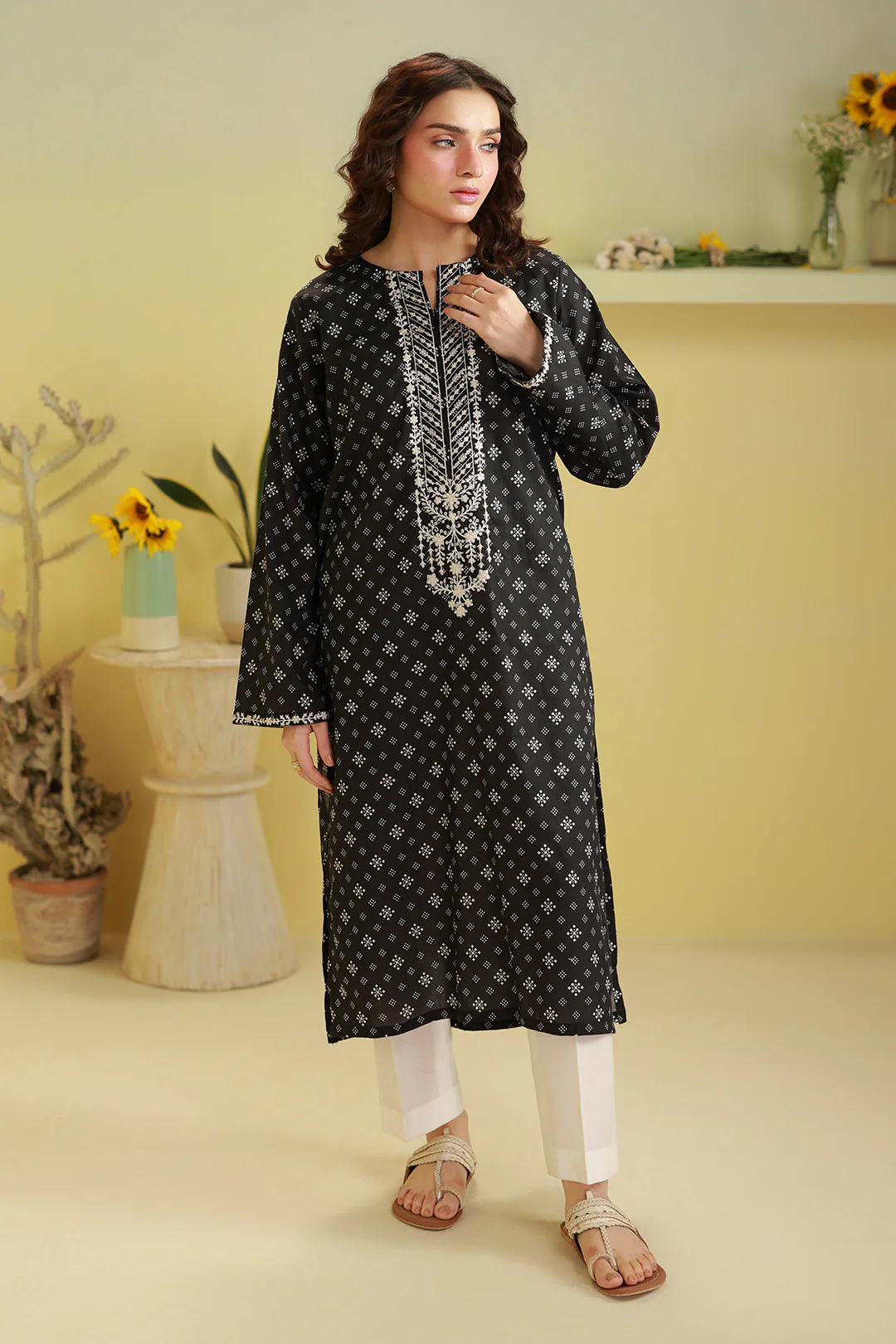 Embroidered Kurta - 2006 - Image 2