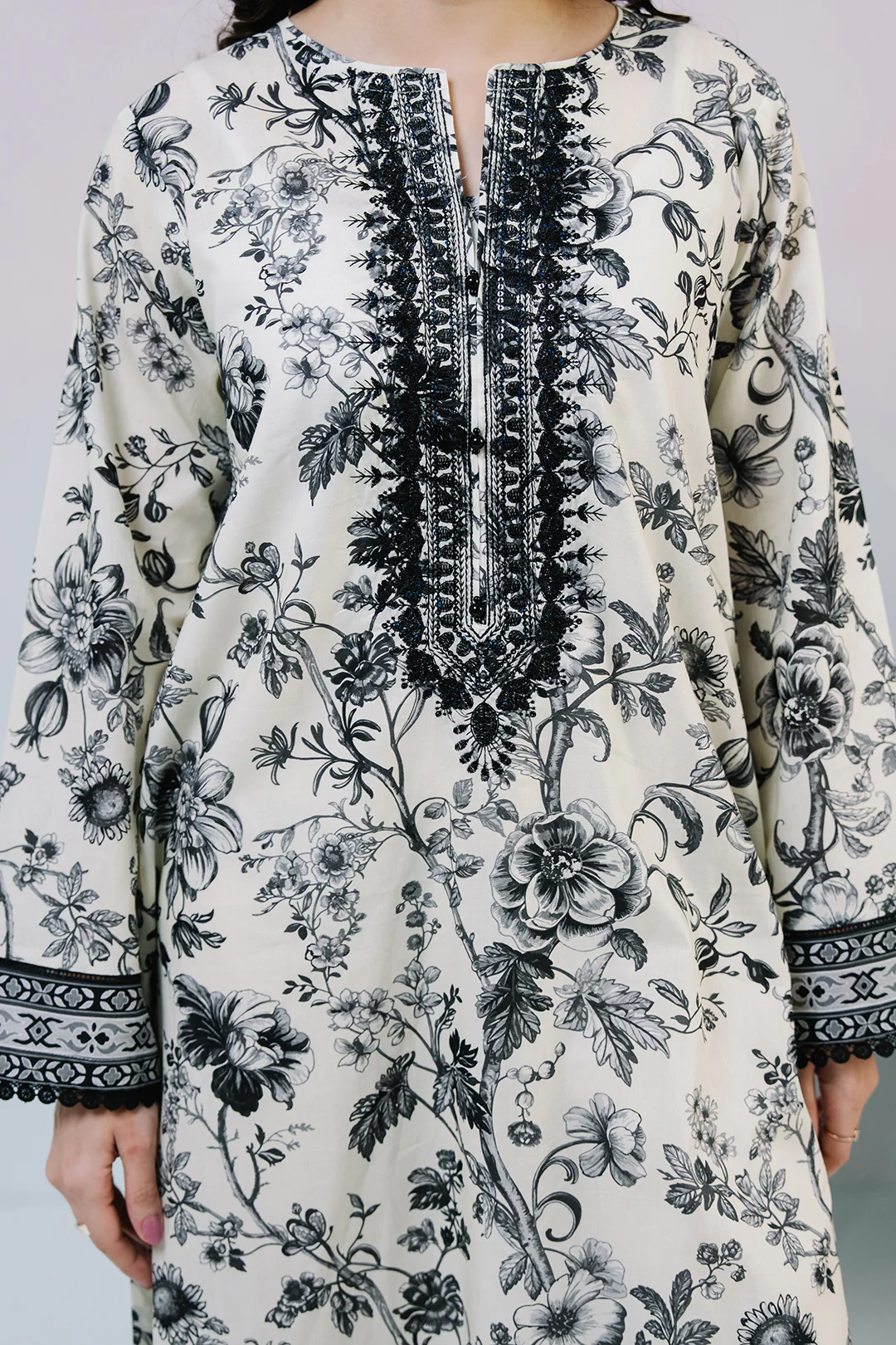 Embroidered Kurta - 2277 - Image 5