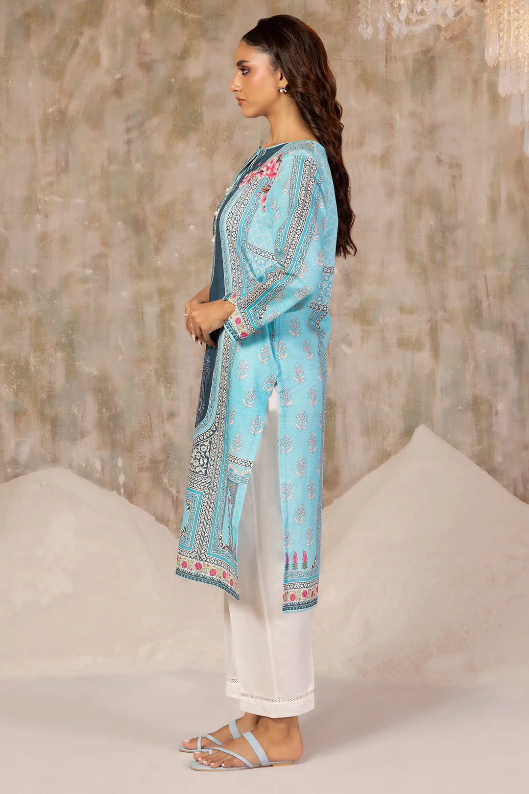 Embroidered Kurta - 2914 - Image 10