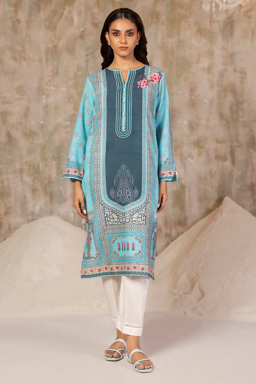 Embroidered Kurta - 2914 - Image 5