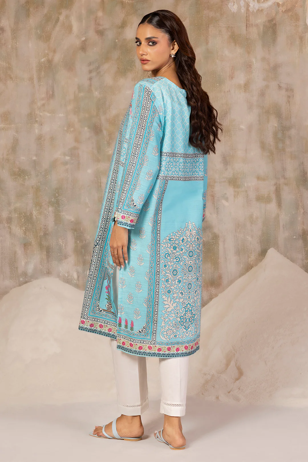 Embroidered Kurta - 2914 - Image 8