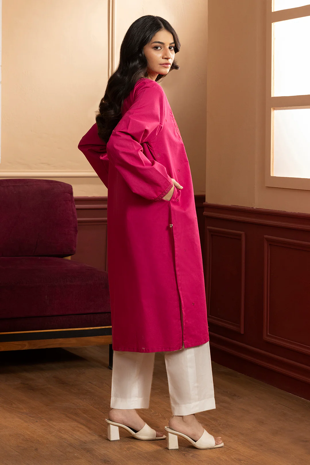 Embroidered Kurta - 3101 - Image 8