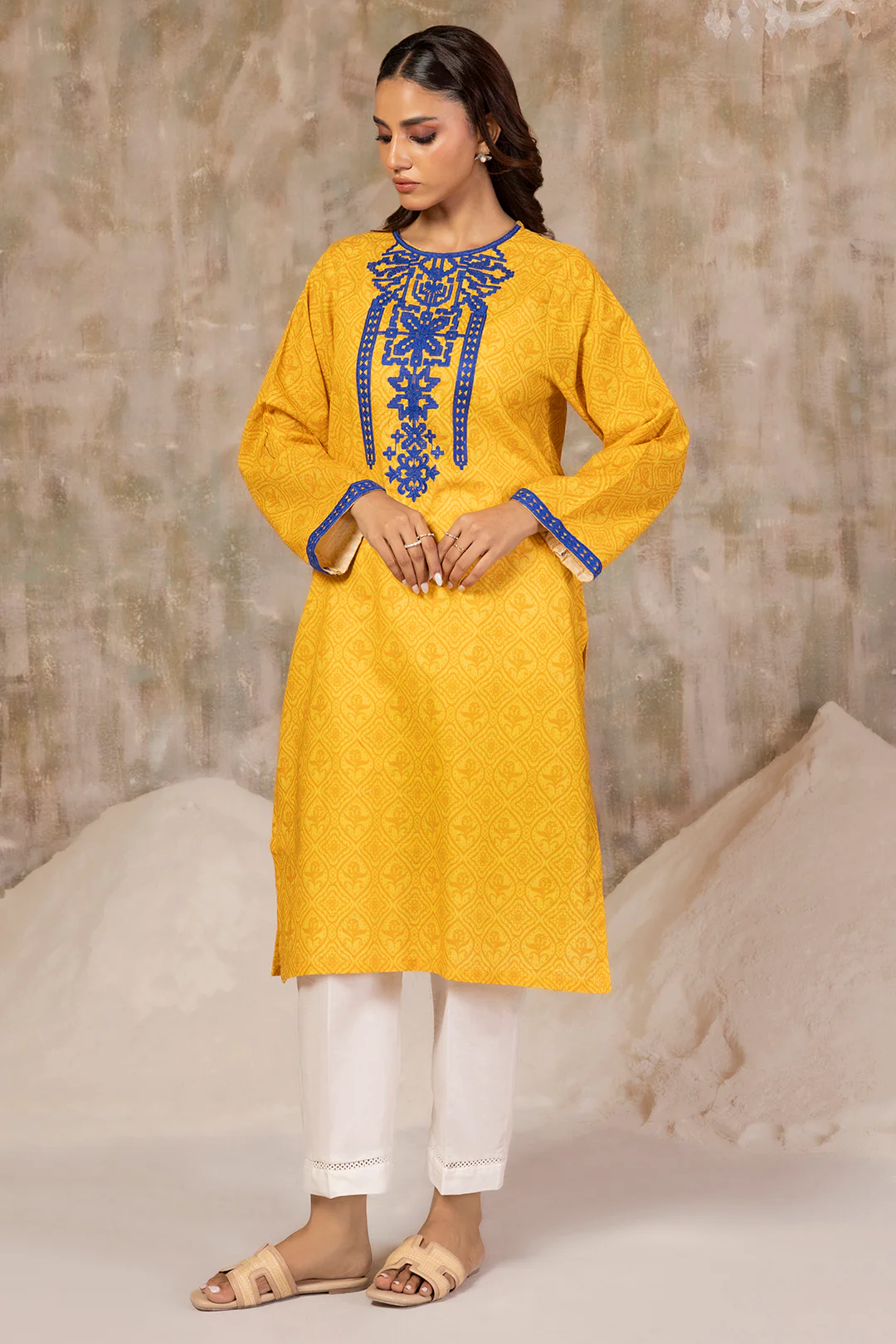 Embroidered Kurta - 3129 - Image 5