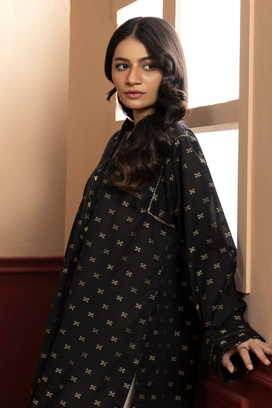 Embroidered Kurta - 2516