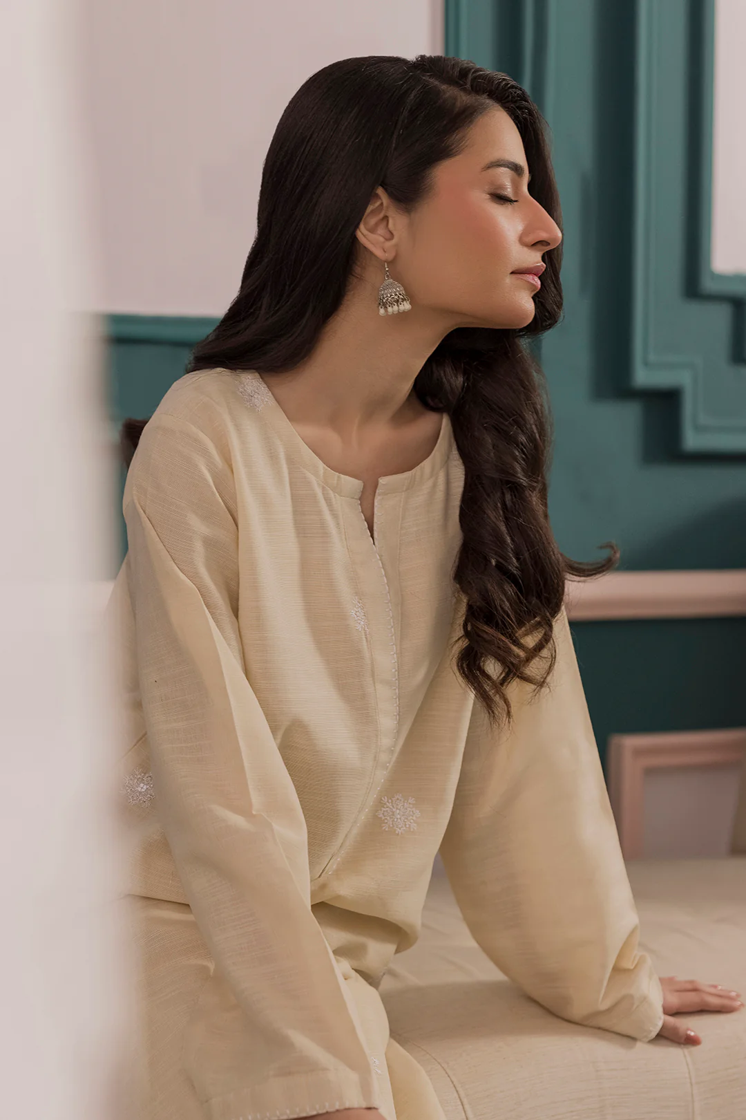 Embroidered Kurta - 2818 - Image 8