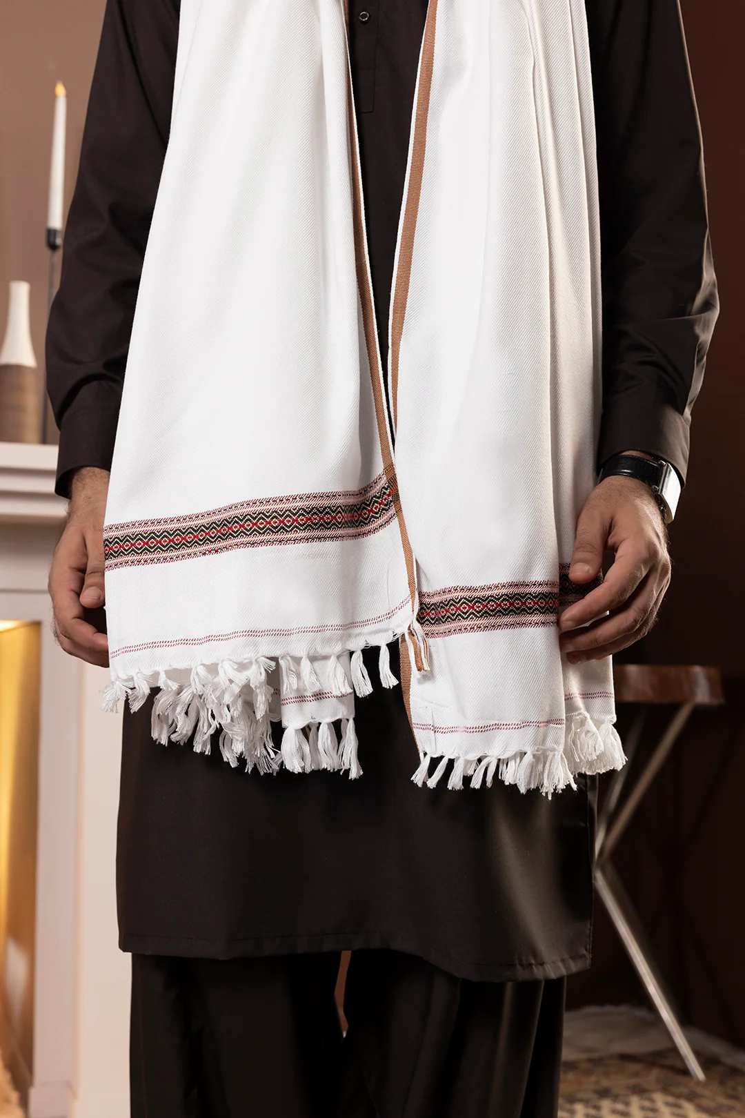 Men Shawl - 5008 - Image 7