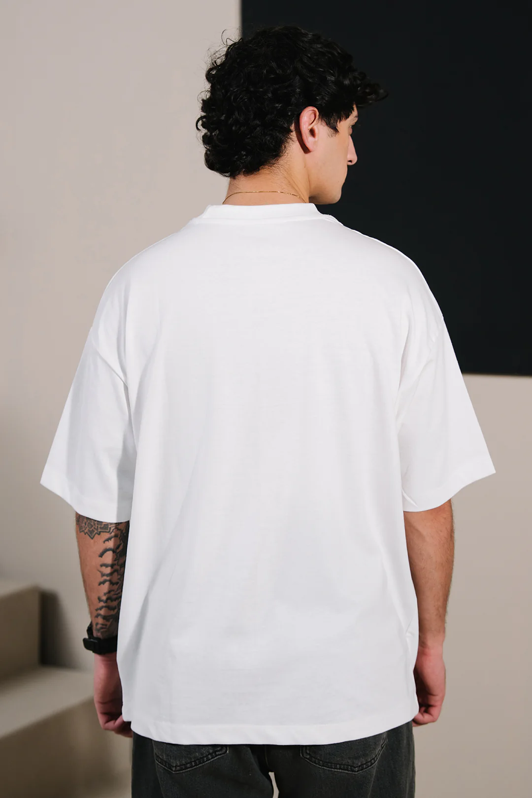 Oversized Graphic T-Shirt - D007 - Image 4