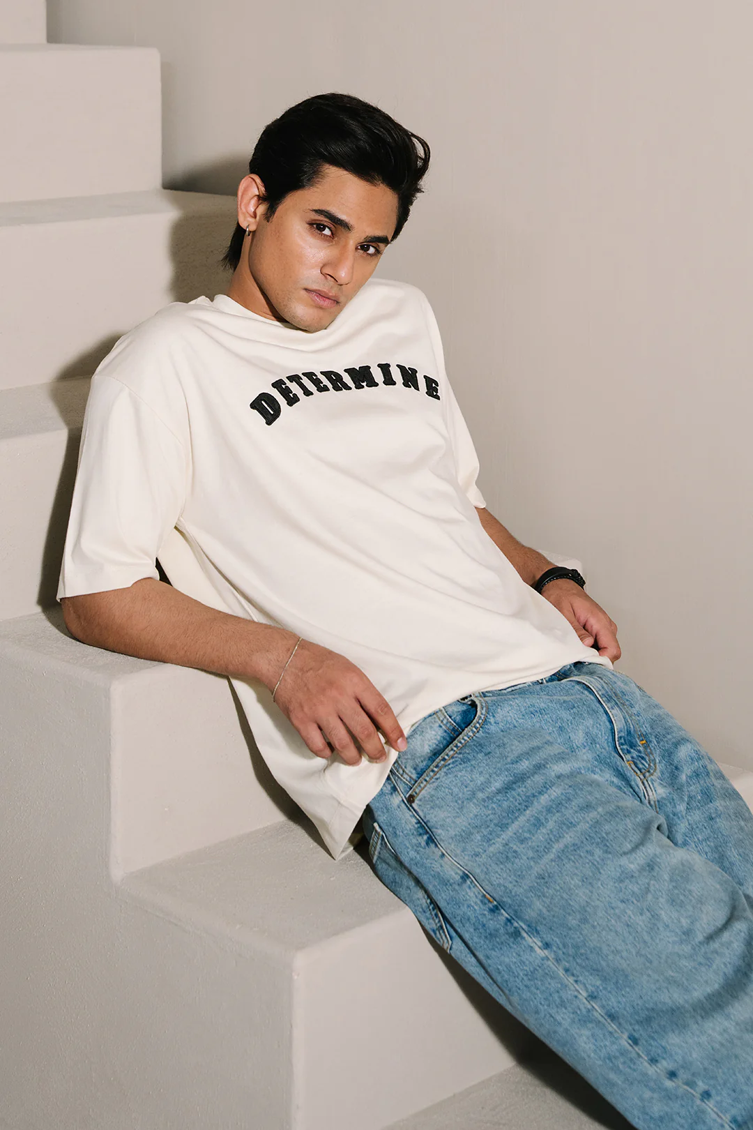 Oversized Graphic T-Shirt - D012 - Image 3